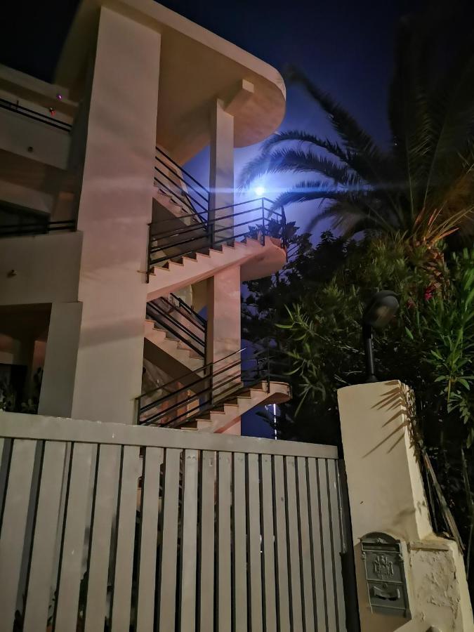 הוילה סן לאונה Seaside מראה חיצוני תמונה